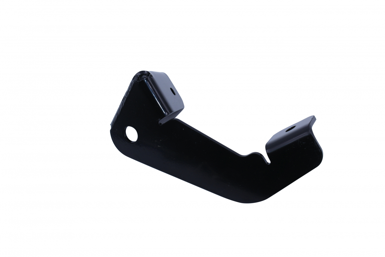 Bracket rh front roller