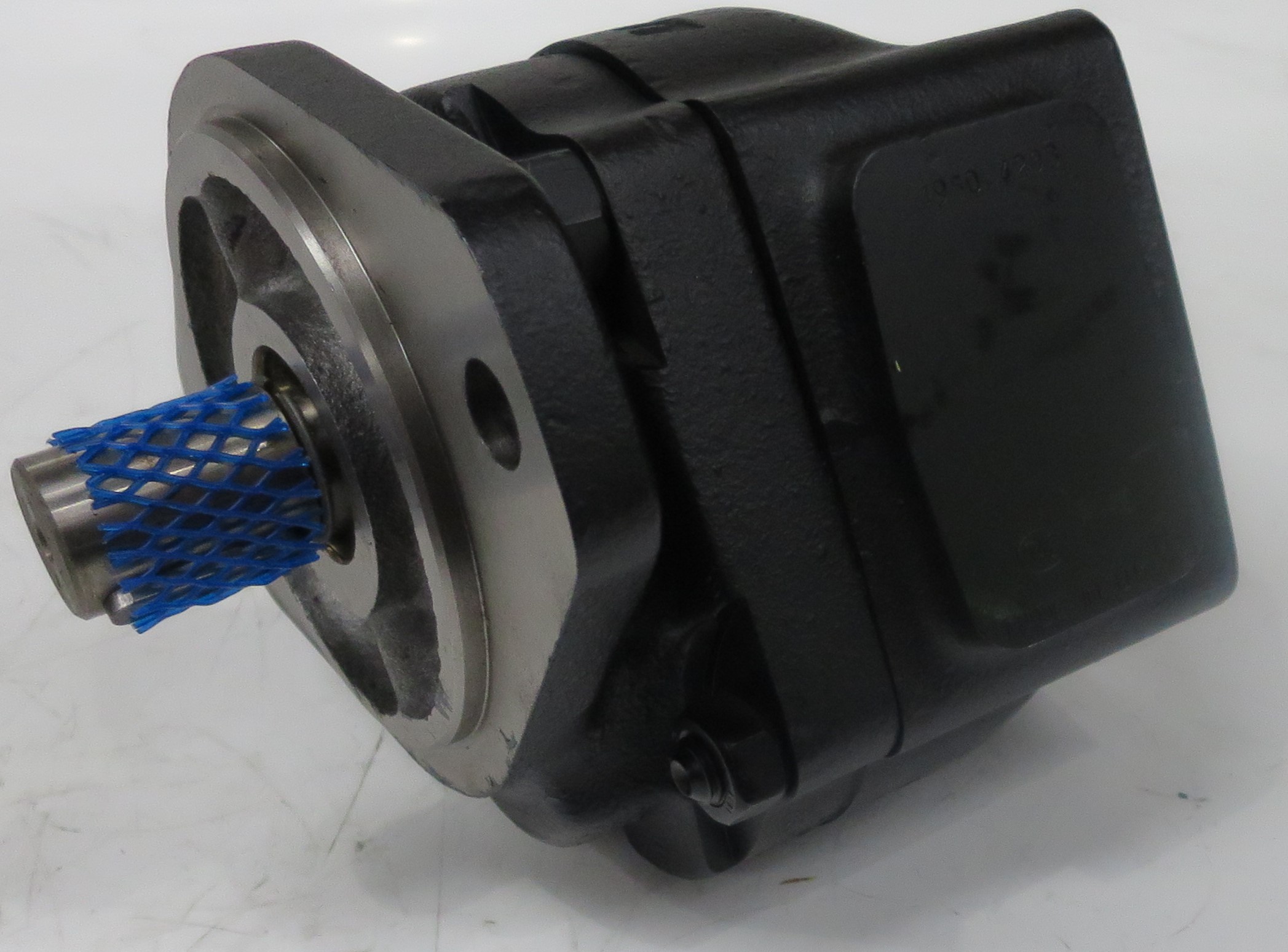 2TR026APSBTN PUMP 4950G