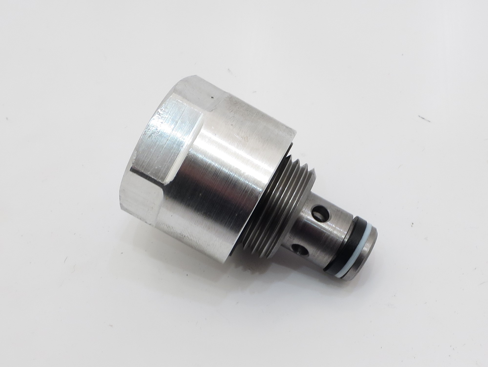 VÁLVULA DE ALIVIO D4NN638A